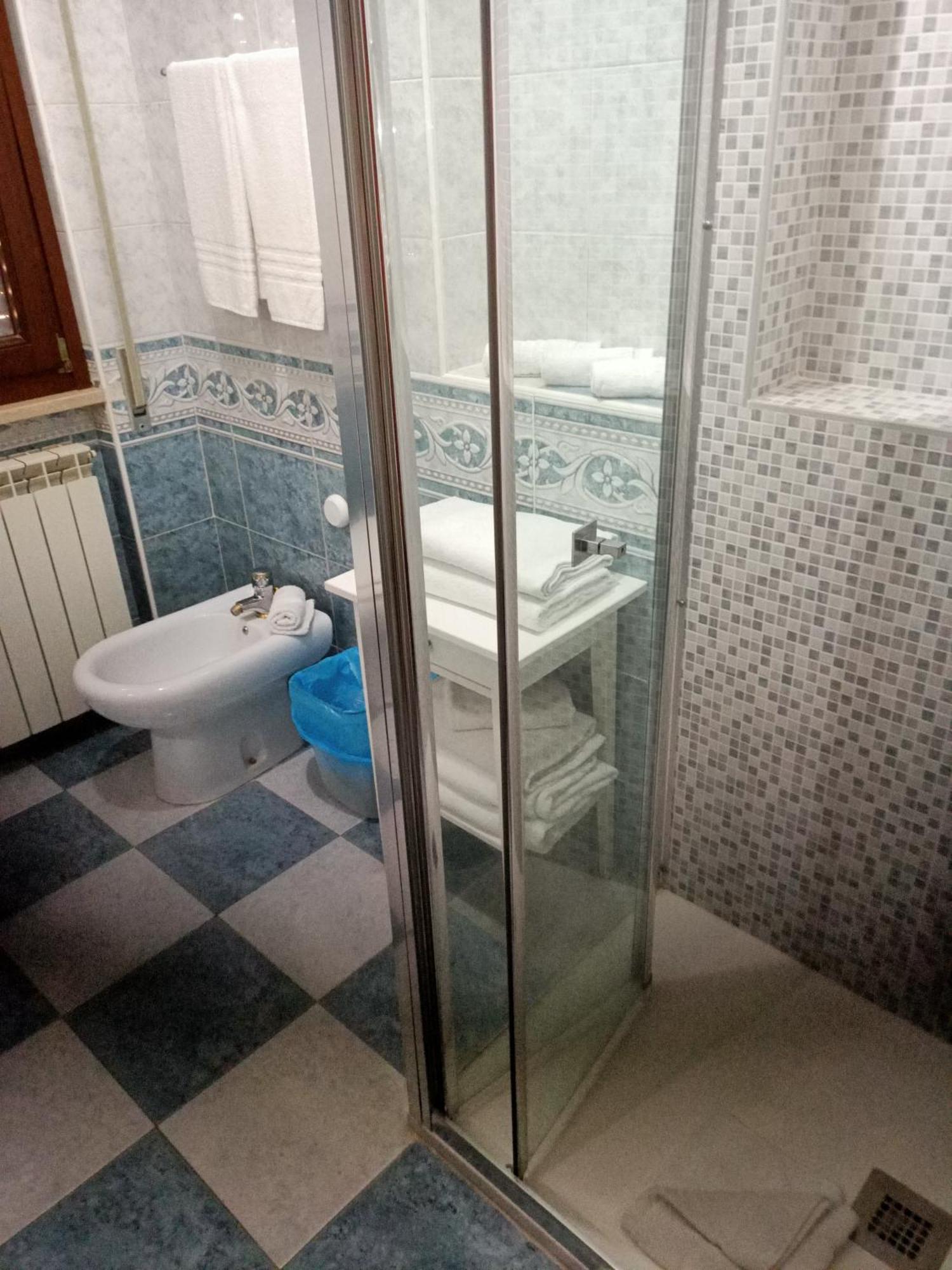 King Suite - Intera Suite Vicino Aeroporto E Fiera Di Roma Fiumicino Exterior photo